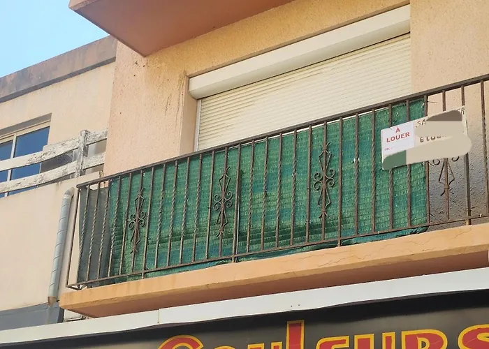 דירה T2 Renove A 50m De La